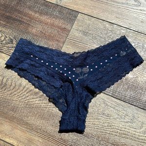Victoria Secret panties // Size XS